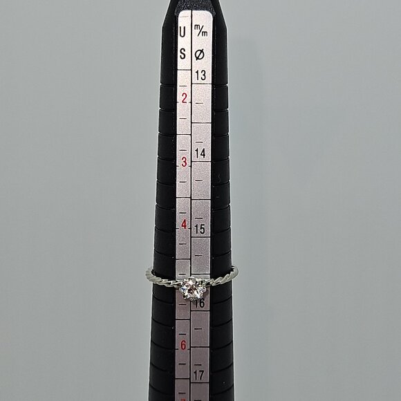 Beautiful Faux Solitaire Diamond with Silver Tone Twisted Band Size 5 - Picture 3 of 8